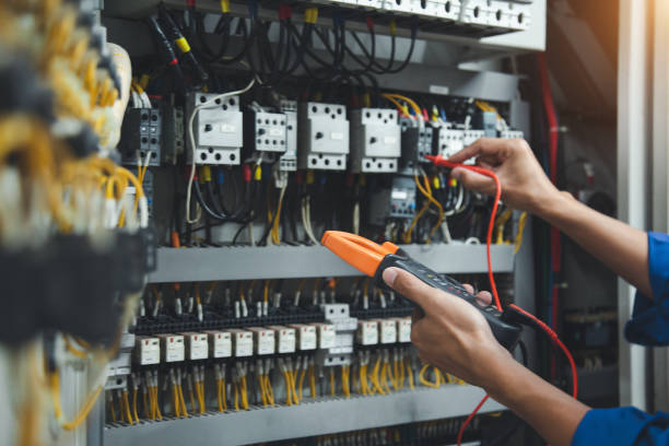 Best Local Electrician Companies  in St Matthews, KY